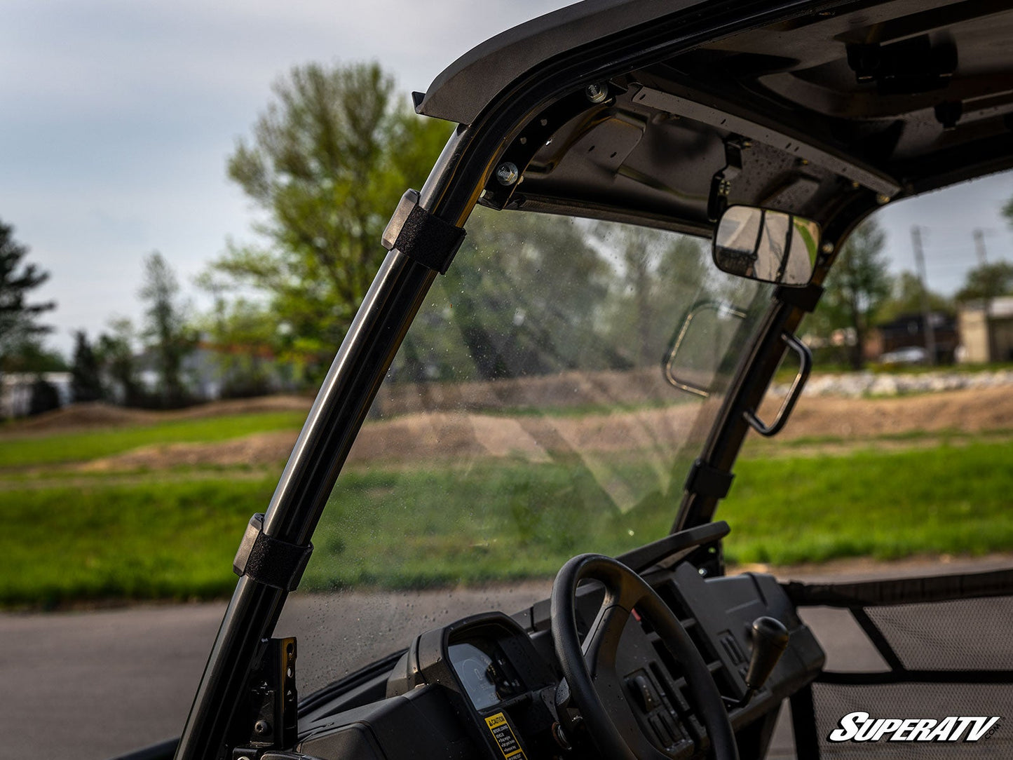 John Deere Gator XUV 835/865 Scratch Resistant Full Windshield