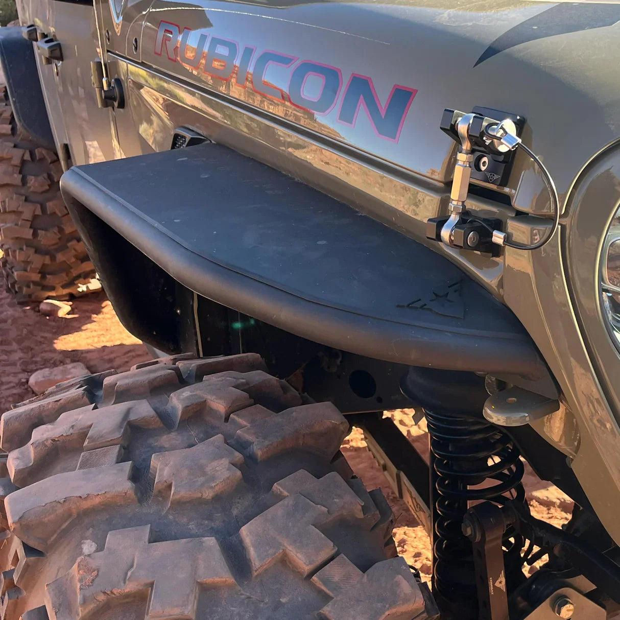 Combat Offroad Jeep JT Gladiator Aluminum Fenders